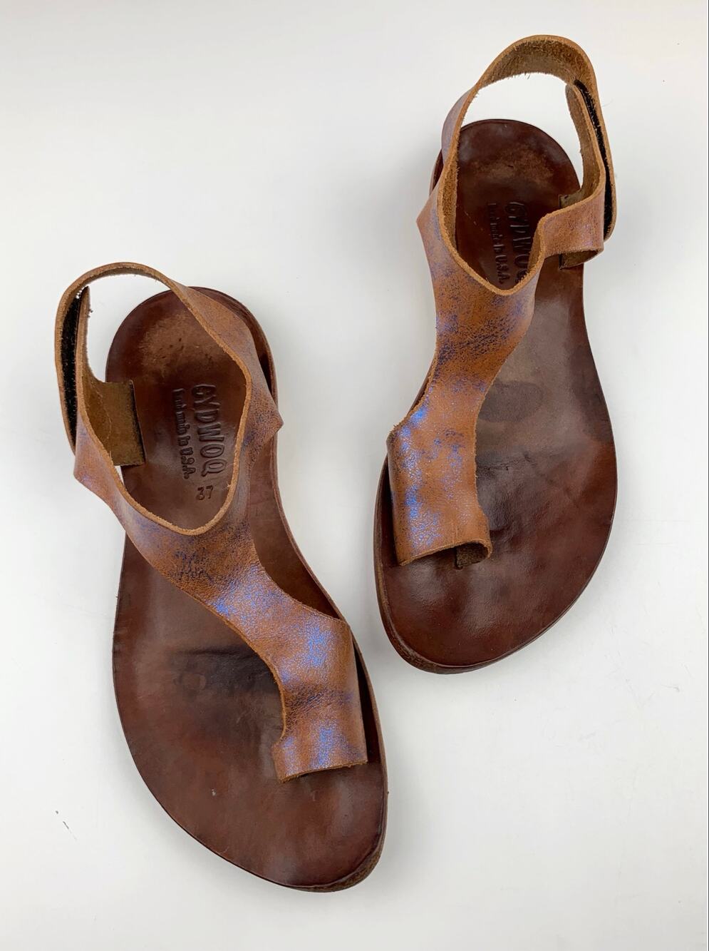 Cydwoq Inez Sandals Brown Leather Blue Shimmer Toe Loop USA Women's 37 US 7